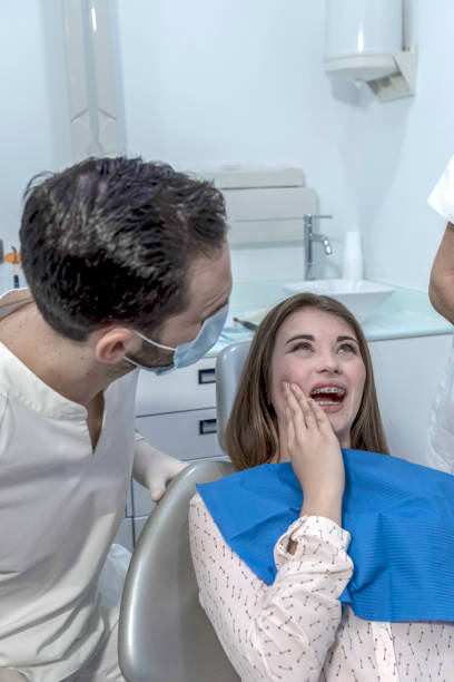 Best Emergency Gum Pain Relief  in Louise, TX